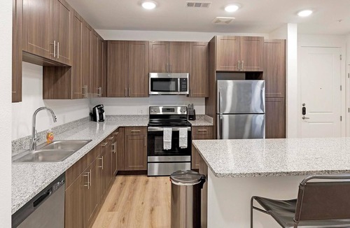 Garland Apartment | Landing | Beautiful 2BD, Pool, Gym