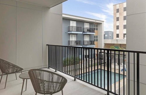 Garland Apartment | Landing | Beautiful 2BD, Pool, Gym