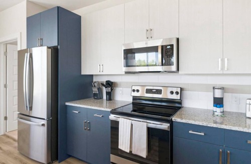 Conroe Apartment | Landing | Beautiful 2BD, Pool, Clubhouse