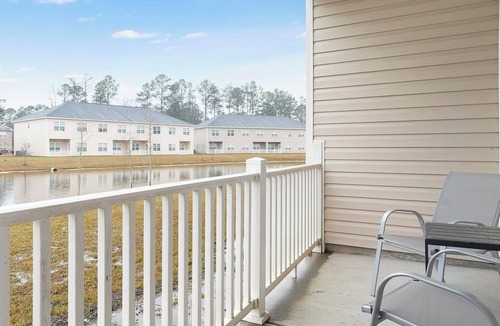 Bloomingdale Apartment | Landing | Beautiful 2BD, Pool, Gym