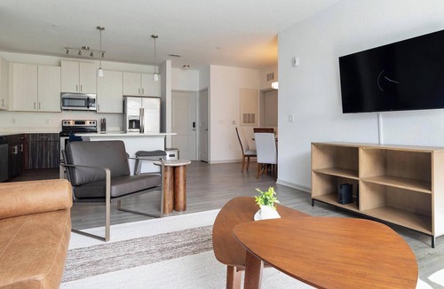 Fairvilla Apartment | Landing | Beautiful 2BD, Gym, Clubhouse