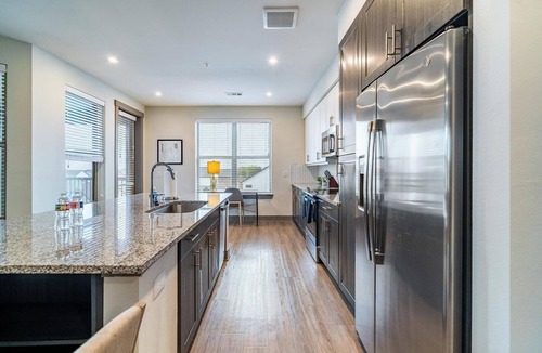 McKinney Apartment | Landing | Beautiful 2BD, Pool, Gym