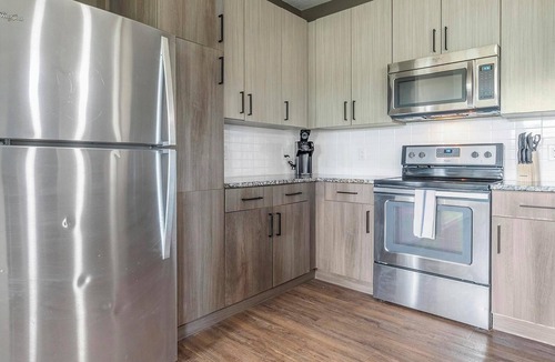 Tropic Apartment | Landing | Beautiful 2BD, Gym, Pool
