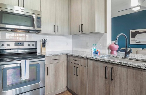 Tropic Apartment | Landing | Beautiful 2BD, Gym, Pool