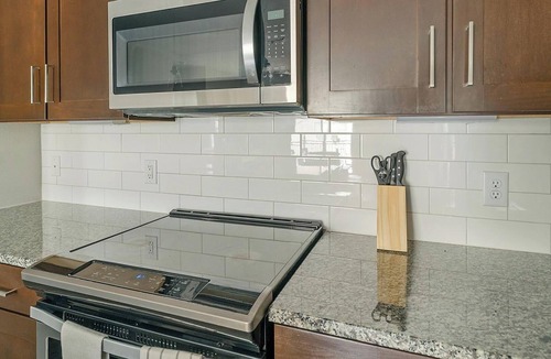 New Caney Apartment | Landing | Beautiful 2BD, Gym