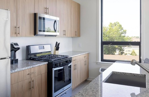 Carteret Apartment | Landing | Beautiful 2BD, Gym, Courtyard