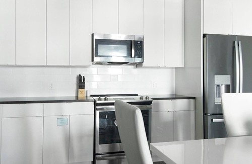 Port Tampa City Apartment | Landing | Beautiful 3BD, Pool, Gym