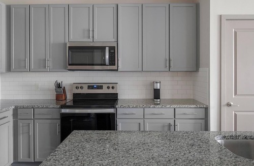 Murfreesboro Apartment | Landing | Beautiful 2BD, Gym, Clubhouse