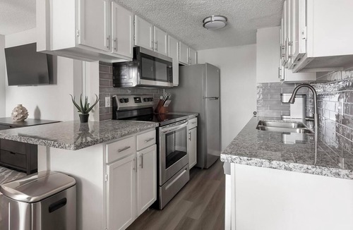 Southside Apartment | Landing | Chic 1BD, Clubhouse, Pool