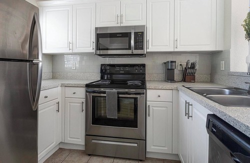 North Port Apartment | Landing | Chic 1BD, Clubhouse, Gym