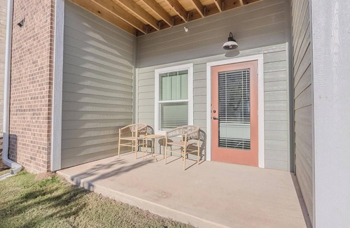 San Marcos Apartment | Landing | Chic 1BD, Clubhouse, Gym