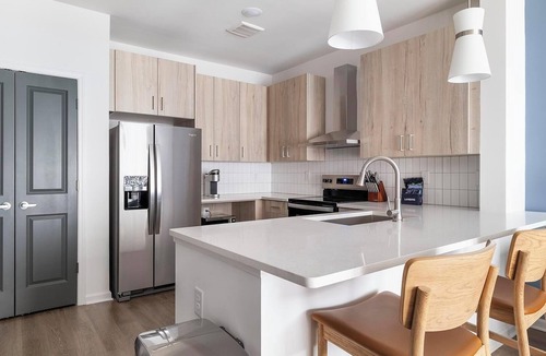 Sand Ridge Apartment | Landing | Chic 1BD, Clubhouse, Gym