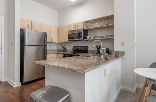 New Pathways Apartment | Landing | Chic 1BD, Clubhouse, Gym