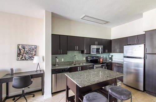 Miramar Apartment | Landing | Chic 1BD, Clubhouse, Gym