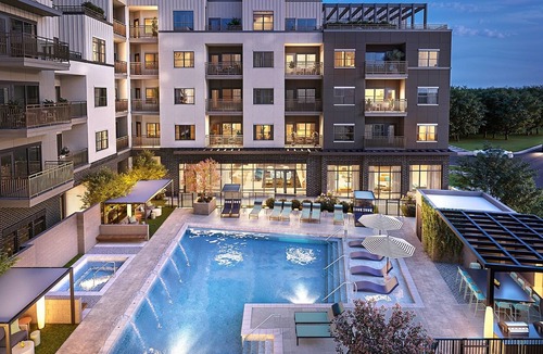 Chapel Hill Apartment | Landing | Chic 1BD, Courtyard, Gym