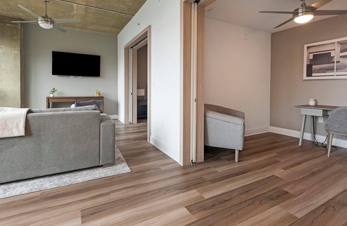 Baileys Crossroads Apartment | Landing | Chic 1BD, Game Room, Gym
