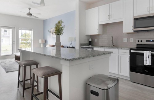 Northside Apartment | Landing | Chic 1BD, Gym, Clubhouse