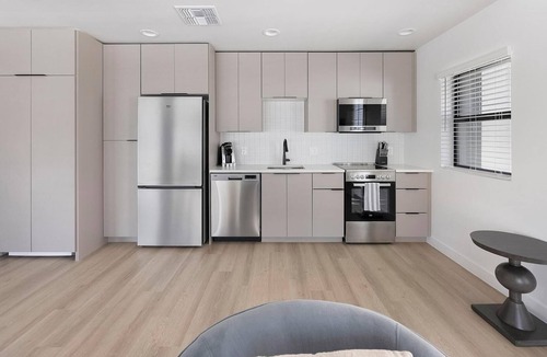 North Mountain Apartment | Landing | Chic 1BD, Game Room, Pool