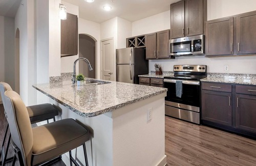 Buda Apartment | Landing | Chic 1BD, Game Room, Gym