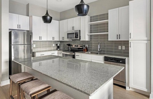 Rock Creek Apartment | Landing | Chic 1BD, Gym, Courtyard