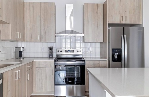 Sand Ridge Apartment | Landing | Chic 1BD, Gym, Clubhouse