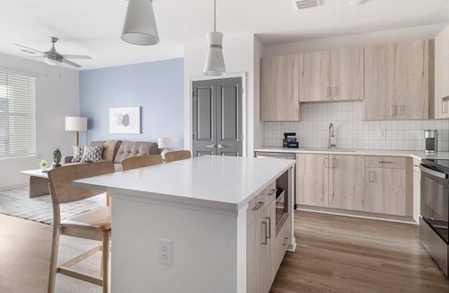 Sand Ridge Apartment | Landing | Chic 1BD, Gym, Clubhouse