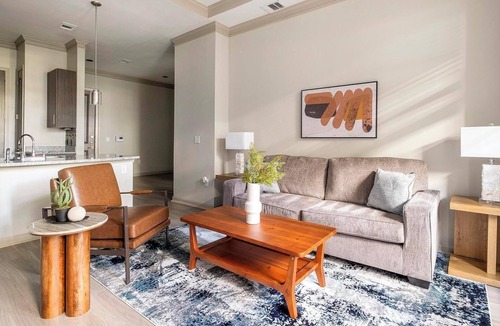 Westchase Apartment | Landing | Chic 1BD, Gym, Clubhouse