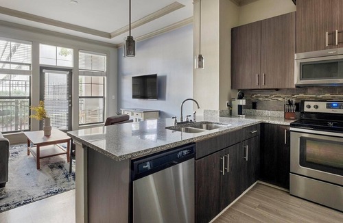 Westchase Apartment | Landing | Chic 1BD, Gym, Clubhouse