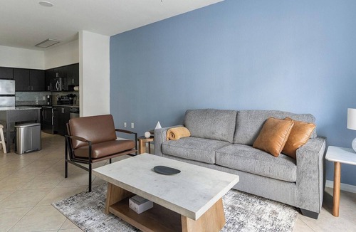 Miramar Apartment | Landing | Chic 1BD, Gym, Clubhouse