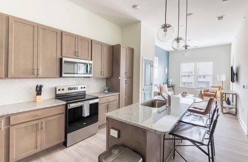Wilmington Apartment | Landing | Chic 1BD, Gym, Clubhouse