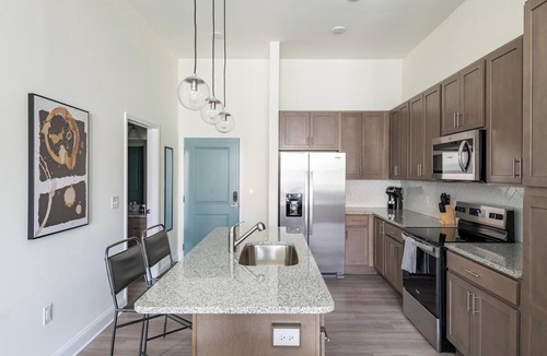 Wilmington Apartment | Landing | Chic 1BD, Gym, Clubhouse