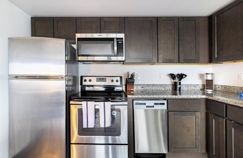 Downtown Hartford Apartment | Landing | Chic 1BD, Gym, Game Room