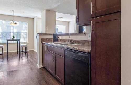 Germantown Apartment | Landing | Chic 1BD, Gym, Pool