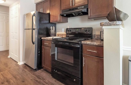 Germantown Apartment | Landing | Chic 1BD, Gym, Pool