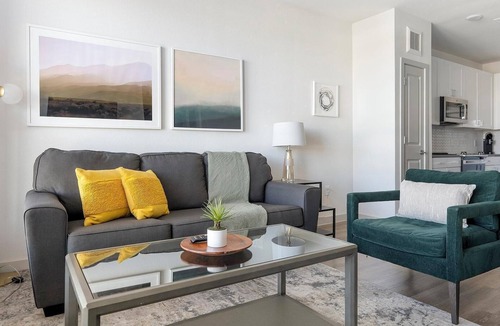 Lower Basin Lake Travis Apartment | Landing | Chic 1BD, Gym, Pool