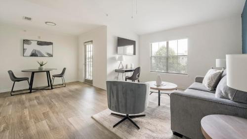 Murfreesboro Apartment | Landing Chic 1BD Gym Courtyard