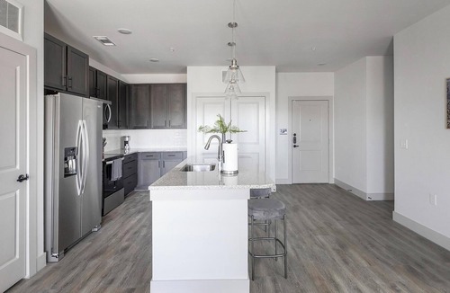 Corinth Apartment | Landing | Chic 1BD in Corinth