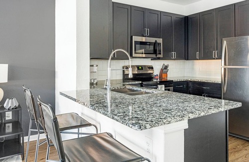 Austin Apartment | Landing | Chic 1BD, Pool, Courtyard