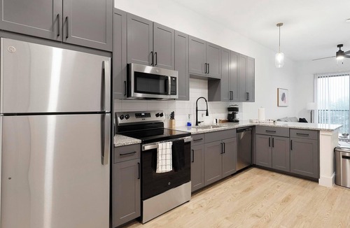 Denton Apartment | Landing | Chic 1BD, Pool, Gym