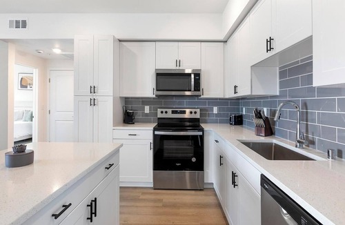 Townsite Apartment | Landing | Chic 1BD, Pool, Rooftop Lounge