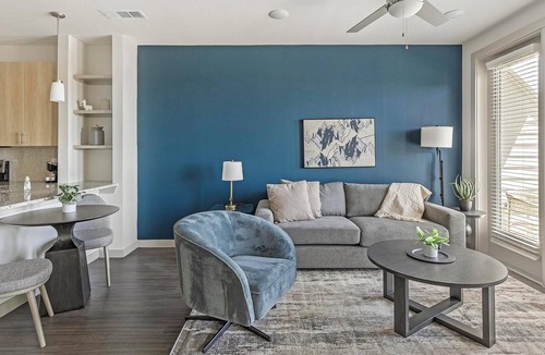 Anna Apartment | Landing | Chic 1BD, Pool, Yoga Studio