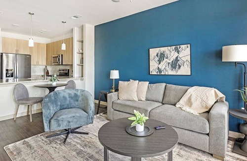 Anna Apartment | Landing | Chic 1BD, Pool, Yoga Studio