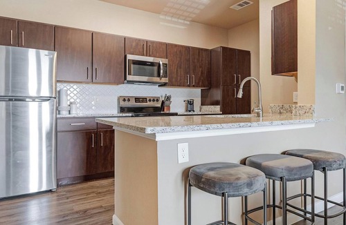 New Braunfels Apartment | Landing | Chic 1BD, Gym, Pool