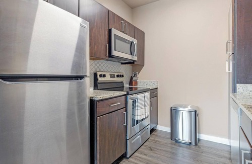 New Braunfels Apartment | Landing | Chic 1BD, Gym, Pool