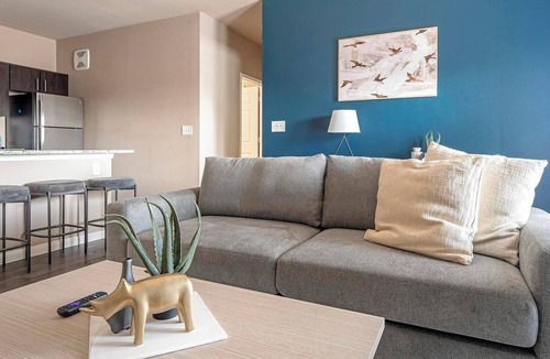 New Braunfels Apartment | Landing | Chic 1BD, Gym, Pool