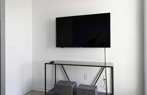 Lakeland Apartment | Landing | Chic 2BD, Clubhouse, Pool
