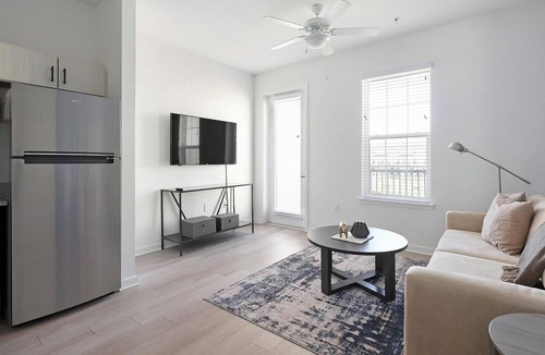 Lakeland Apartment | Landing | Chic 2BD, Clubhouse, Pool