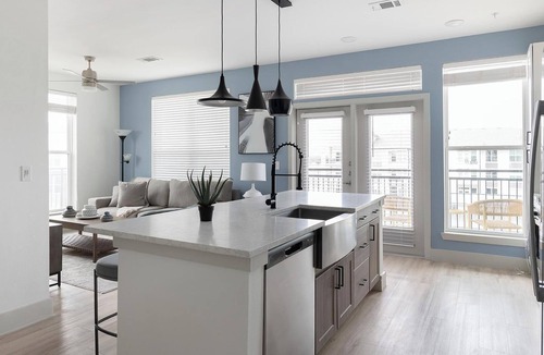 Garland Apartment | Landing | Chic 2BD, Clubhouse, Gym