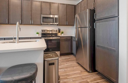 Cordova Apartment | Landing | Chic 2BD, Clubhouse
