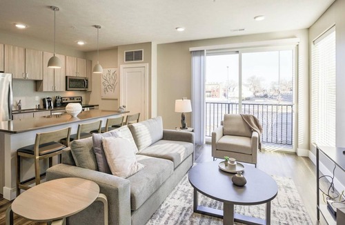 Santa Rosa Apartment | Landing | Chic 2BD, Courtyard, Clubhouse